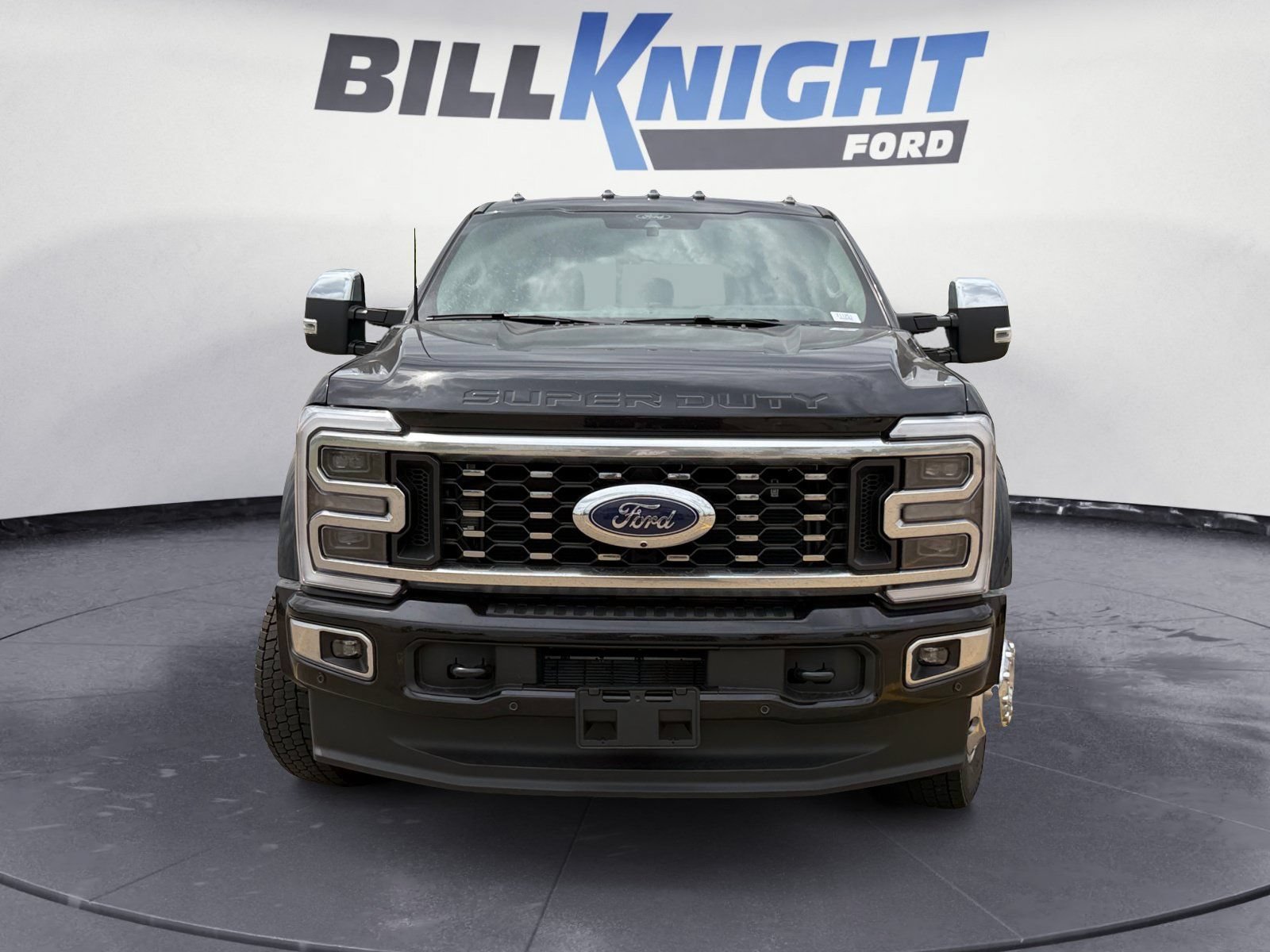 Certified 2026 Ford F450 Platinum w/ Platinum Plus Package AWD/4WD image 8