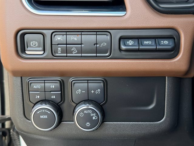 Used 2021 Chevrolet Tahoe High Country AWD/4WD image 27