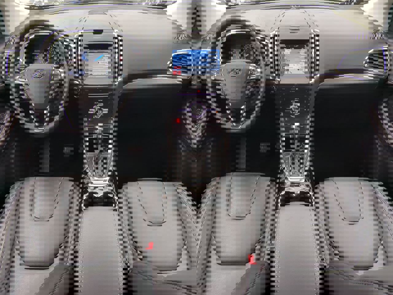 Certified 2018 Ford Edge Titanium w/ Technology Package image 13