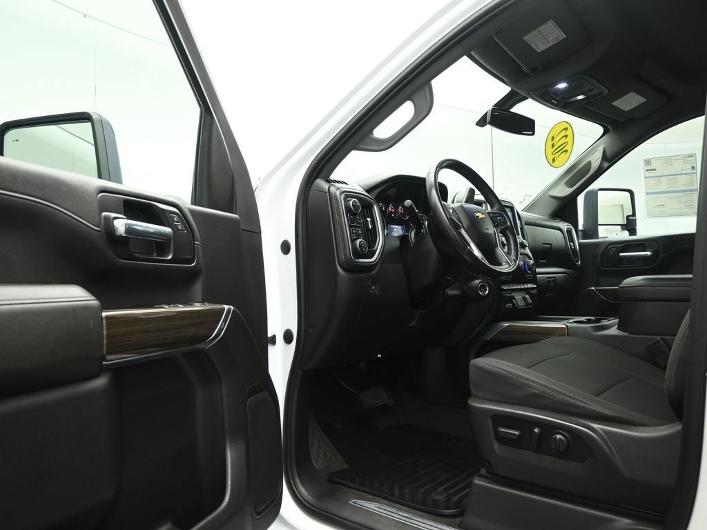 Used 2022 Chevrolet Silverado 2500 LT w/ All Star Edition image 34