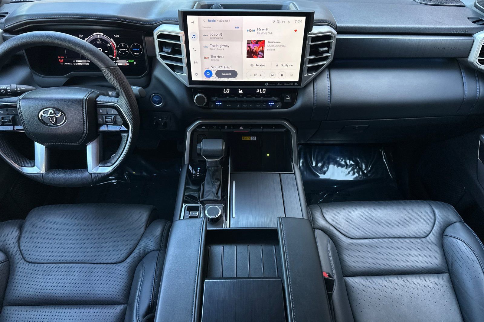Used 2023 Toyota Tundra Platinum AWD/4WD image 15