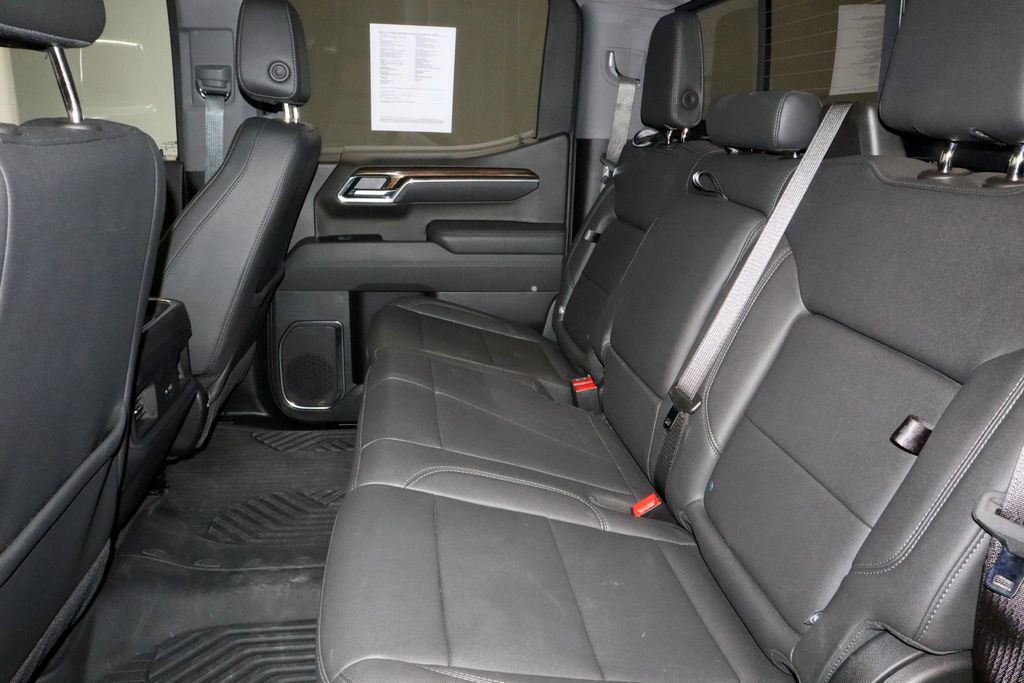 Used 2025 Chevrolet Silverado 1500 LT Trail Boss w/ Convenience Package II image 23