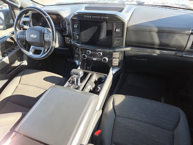 Certified 2022 Ford F150 XLT w/ Equipment Group 302A High image 32