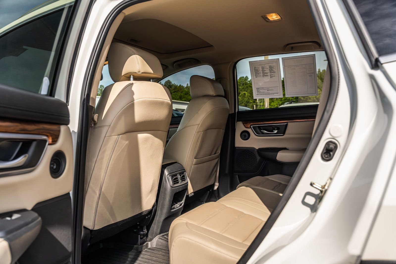 Used 2017 Honda CR-V Touring image 16