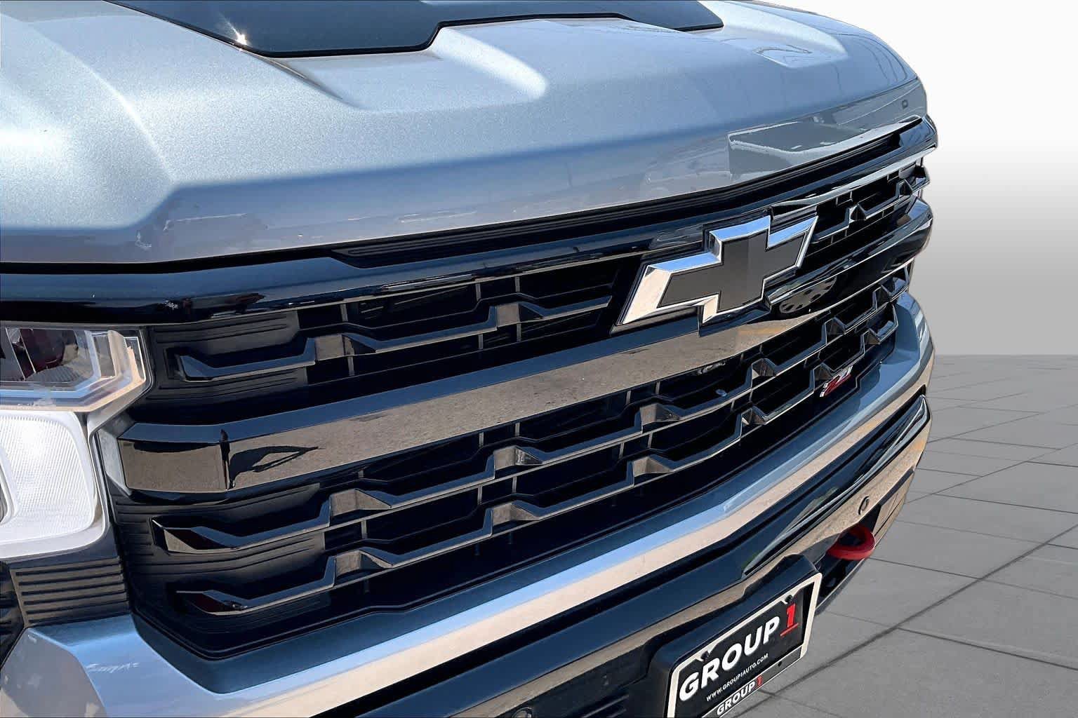Used 2024 Chevrolet Silverado 1500 LT Trail Boss w/ LT Trail Boss Premium Package AWD/4WD image 30