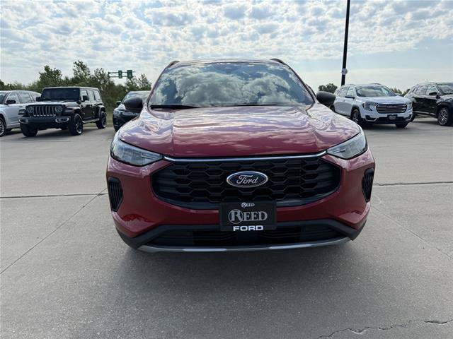 Certified 2026 Ford Escape ST-Line w/ Cold Weather Package AWD/4WD image 3