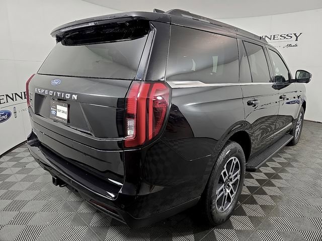Certified 2025 Ford Expedition Active image 6