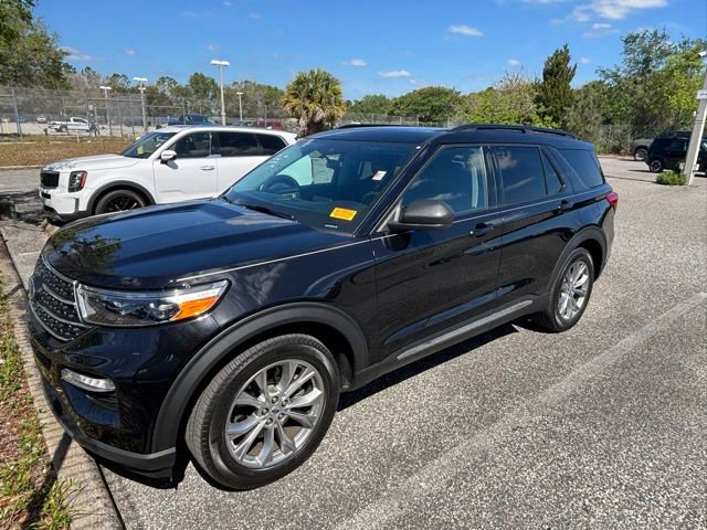Certified 2024 Ford Explorer XLT w/ Equipment Group 202A image 6