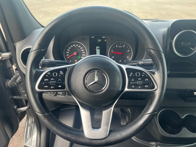 Used 2024 Mercedes-Benz Sprinter 2500 image 16