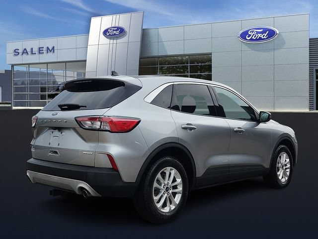 Certified 2021 Ford Escape SE w/ Convenience Package AWD/4WD image 3
