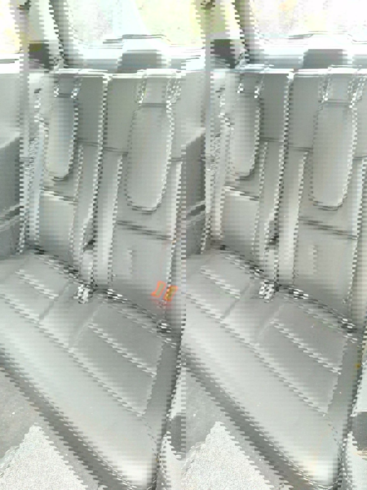 Certified 2022 Ford Explorer XLT w/ Equipment Group 202A image 14