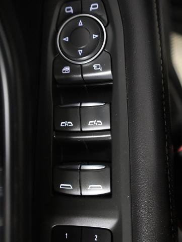 Used 2021 Chevrolet Tahoe Premier AWD/4WD image 25
