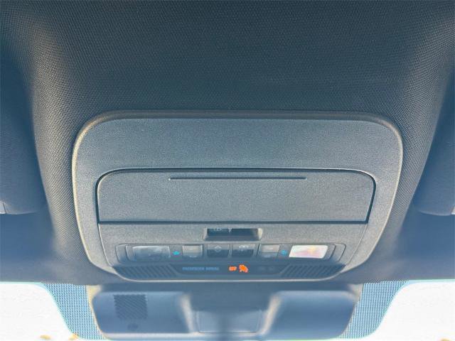 Certified 2022 Ford F150 XLT w/ Equipment Group 302A High image 17