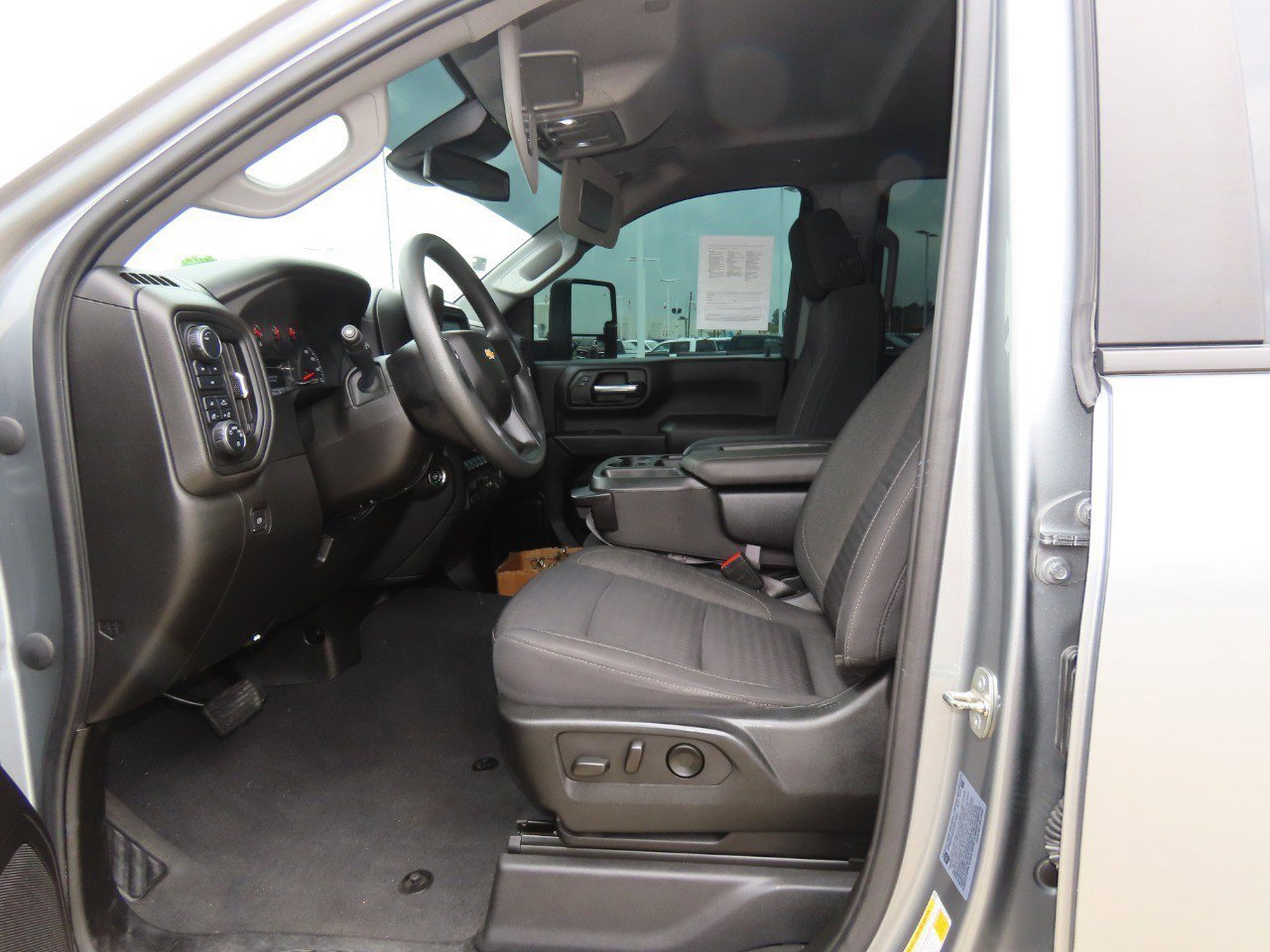 Used 2024 Chevrolet Silverado 2500 Custom w/ Custom Value Package image 23