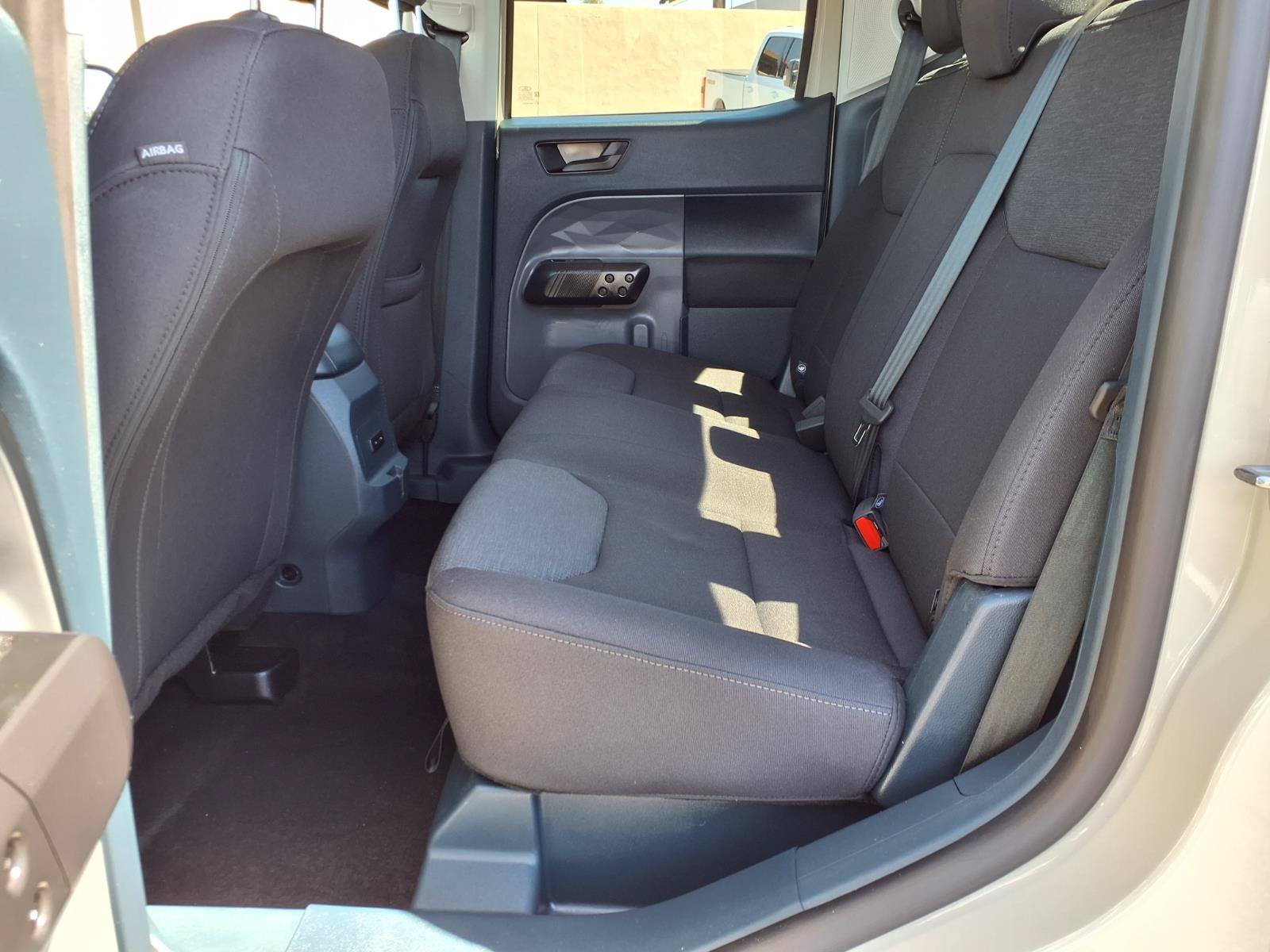 Certified 2025 Ford Maverick XL FWD image 18