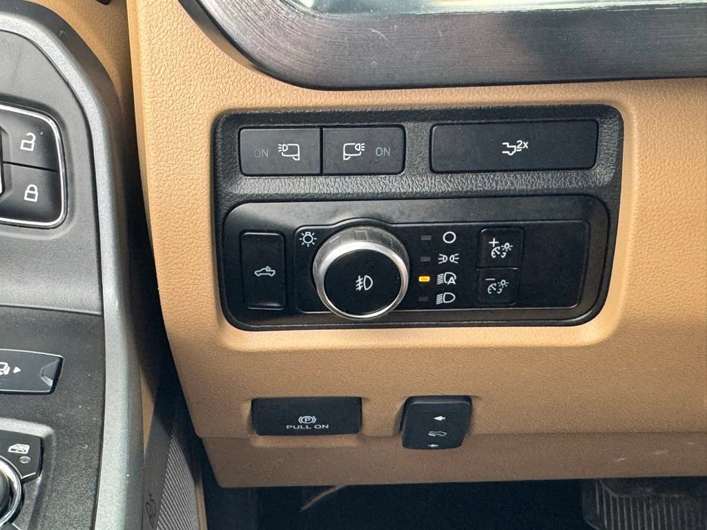 Certified 2023 Ford F350 Lariat w/ Chrome Package AWD/4WD image 37