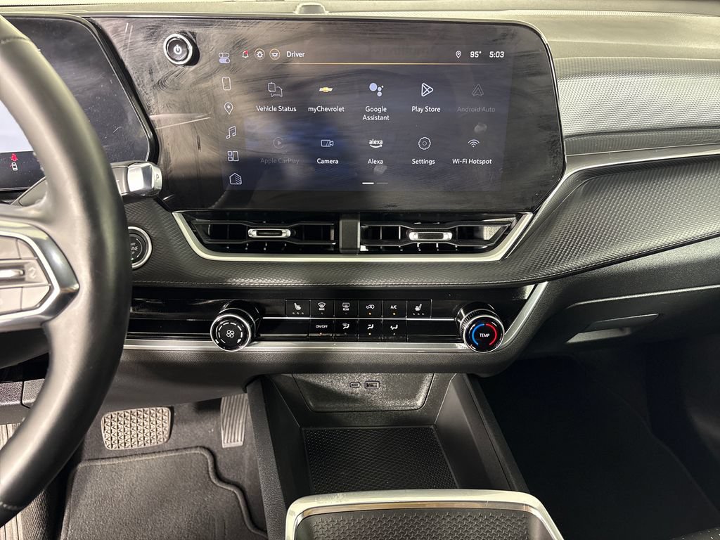 Used 2025 Chevrolet Equinox LT w/ Safety and Technology Package FWD image 22