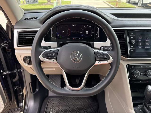 Used 2023 Volkswagen Atlas SE w/ Panoramic Sunroof Package image 25