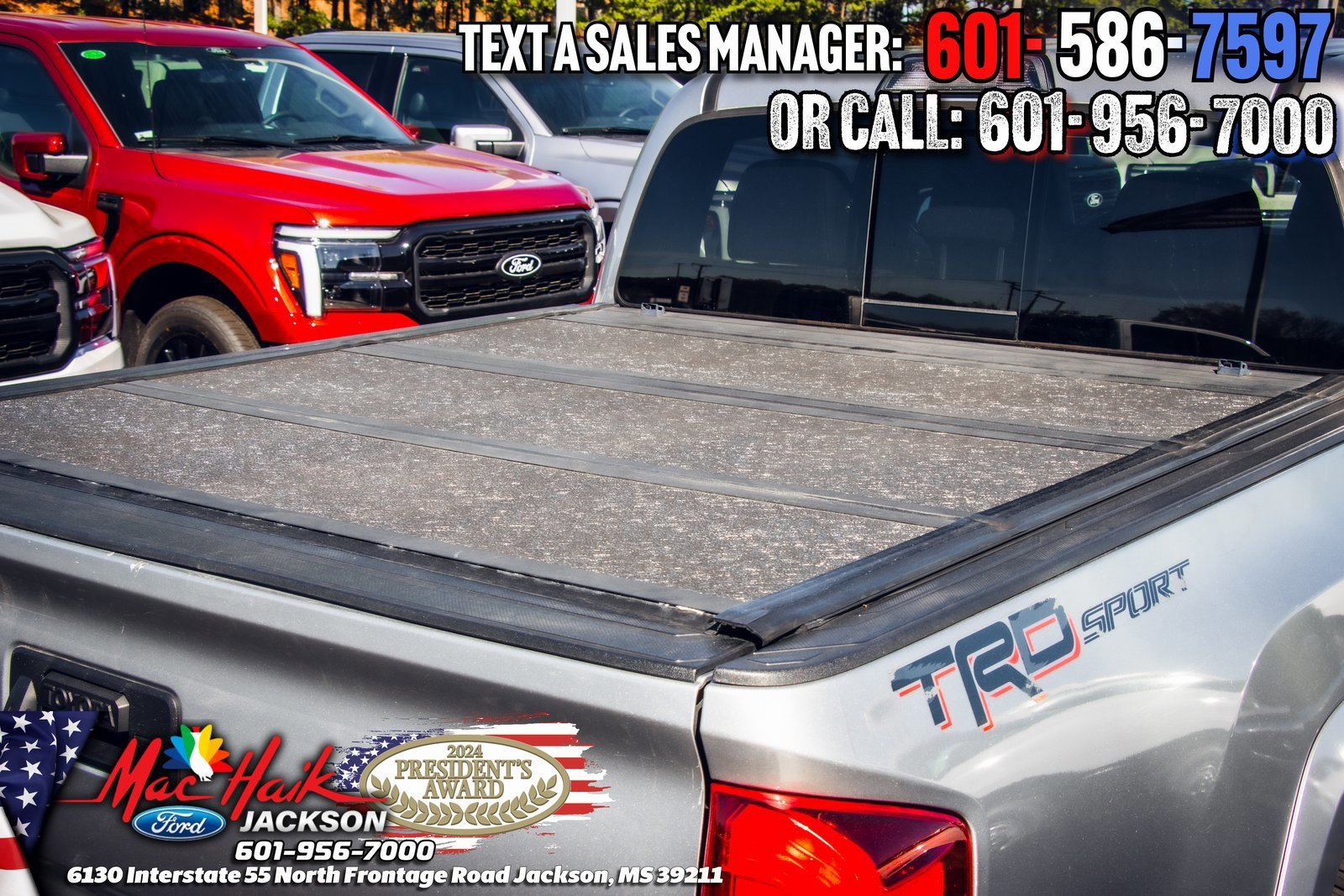 Used 2018 Toyota Tacoma TRD Sport w/ Technology Package image 6