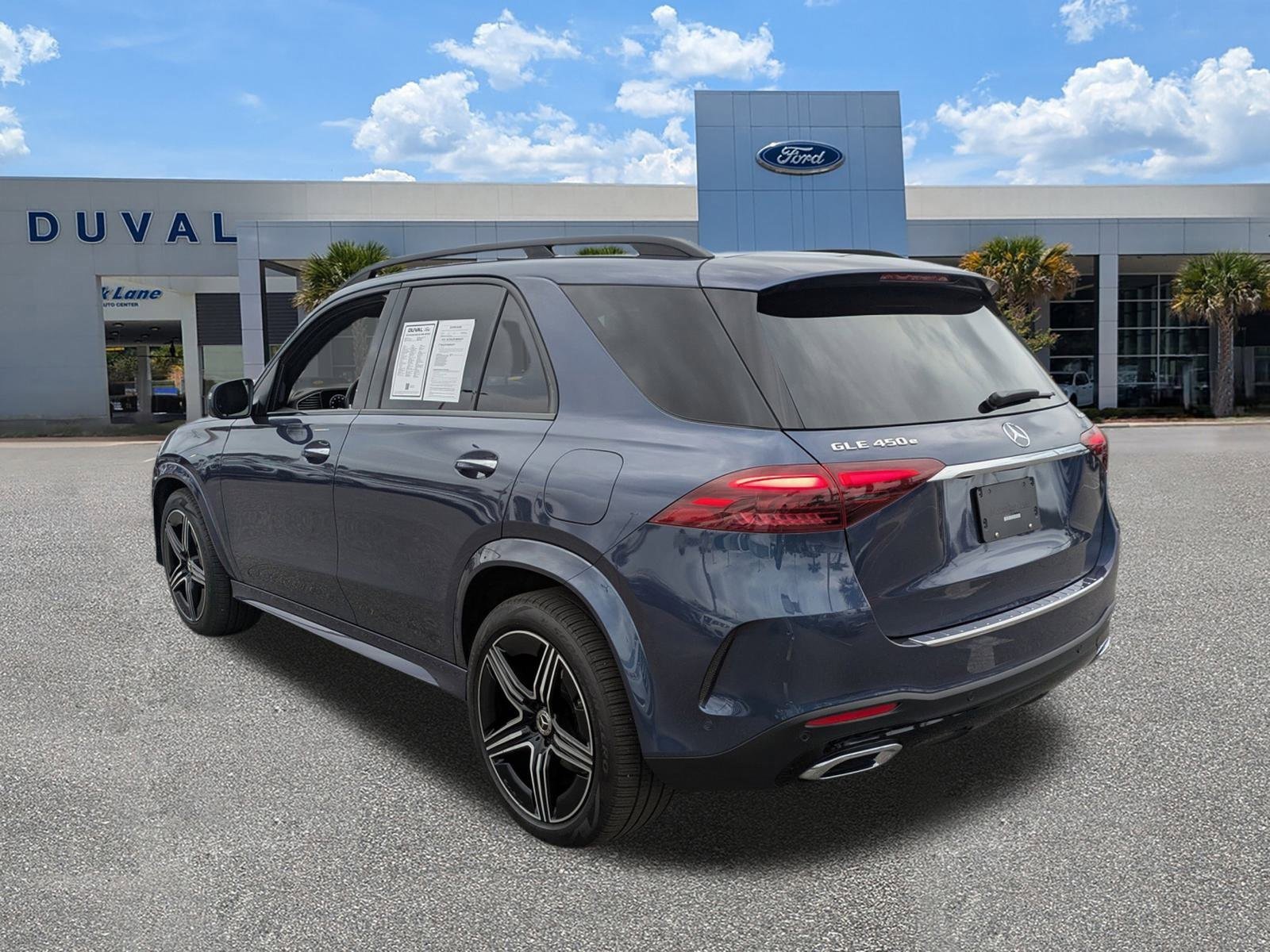 Used 2024 Mercedes-Benz GLE 450e 4MATIC image 6