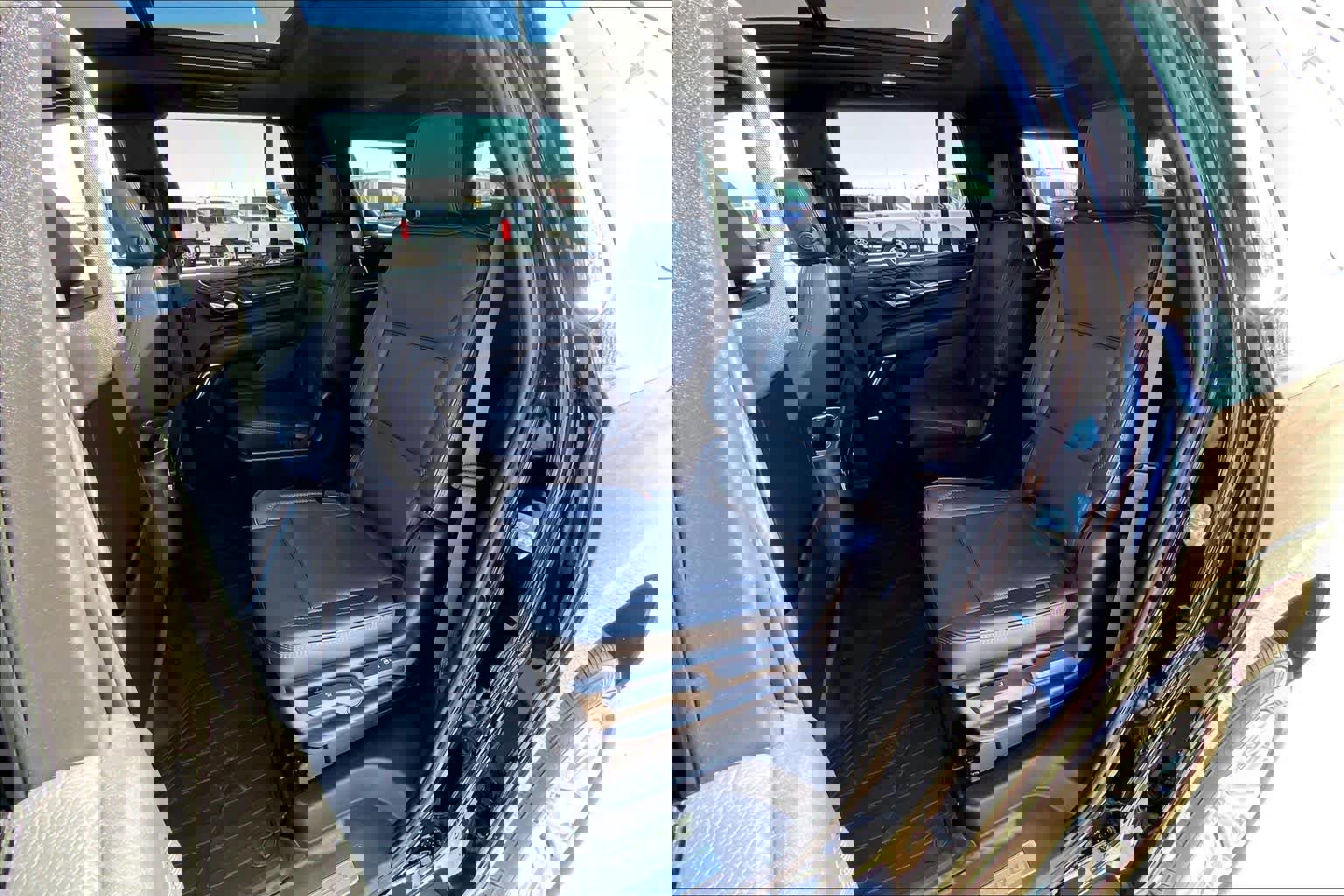 Used 2024 GMC Yukon Denali image 21