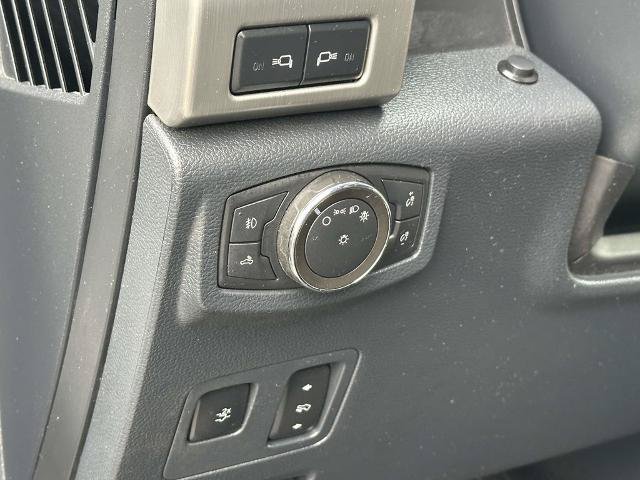 Certified 2022 Ford F450 Platinum w/ FX4 Off-Road Package AWD/4WD image 26