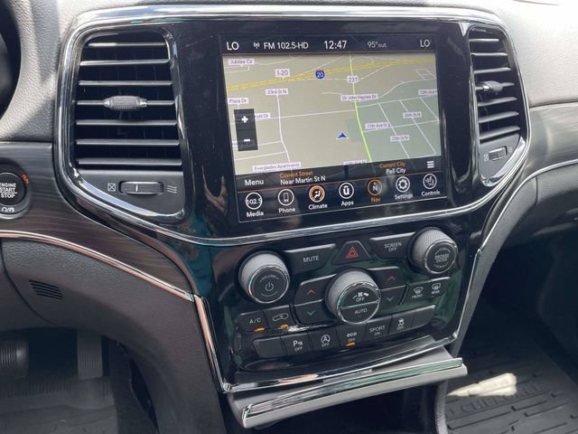 Used 2022 Jeep Grand Cherokee Limited AWD/4WD image 15