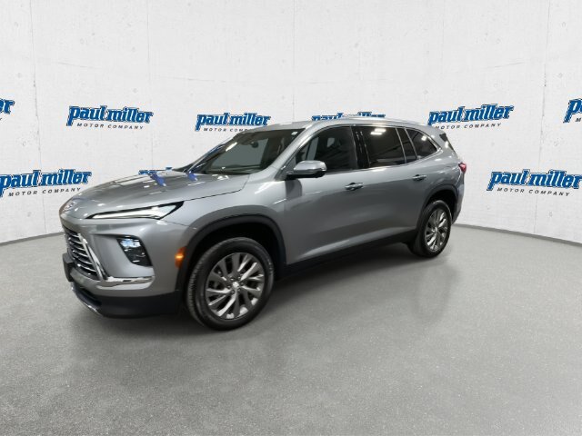 Used 2026 Buick Enclave Preferred w/ Power Package FWD image 5