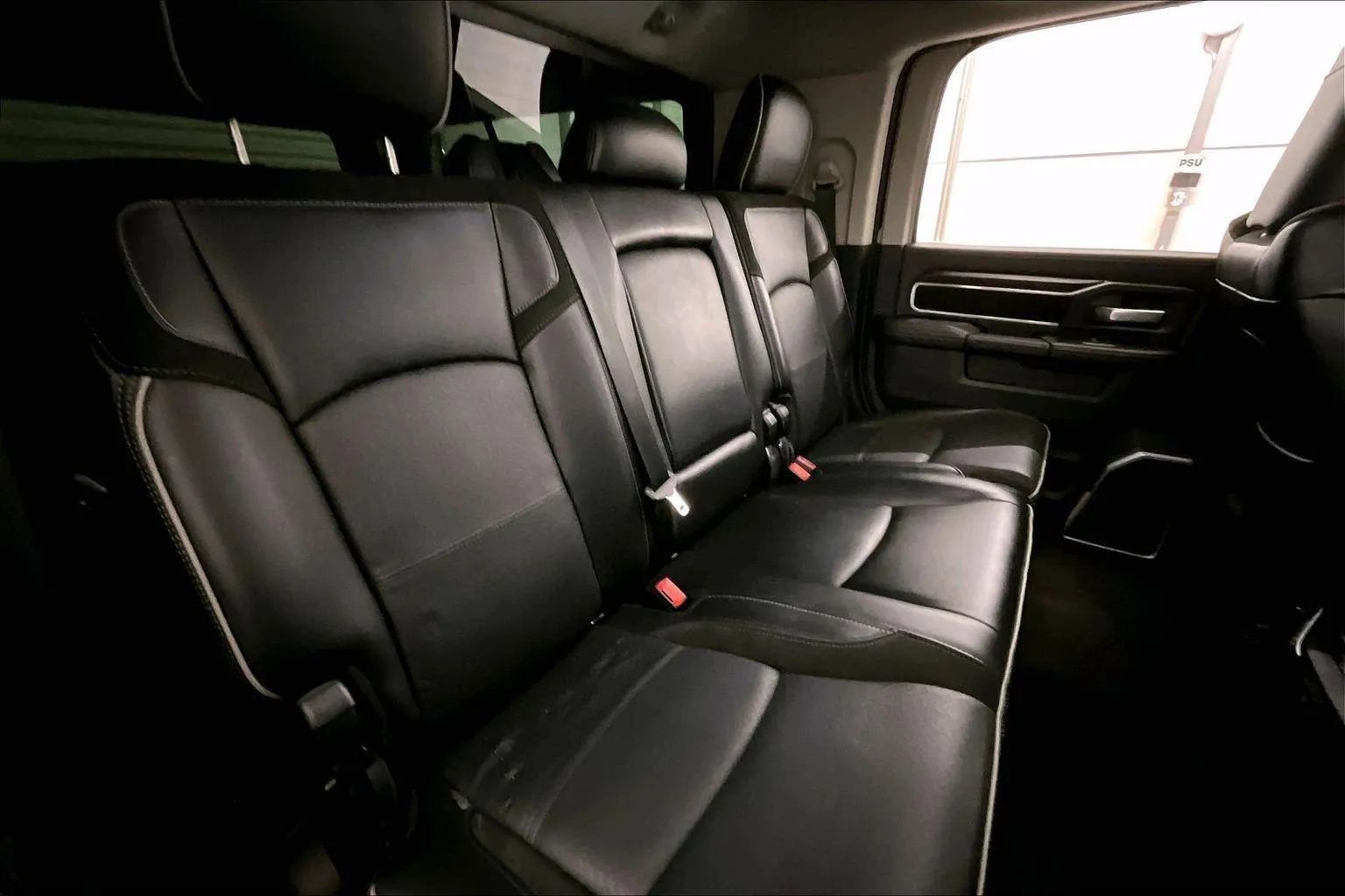 Used 2024 RAM 3500 Laramie image 26