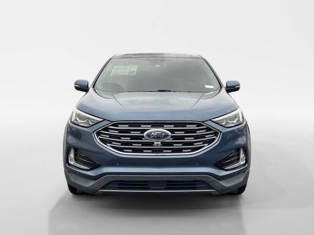 Certified 2019 Ford Edge Titanium w/ Equipment Group 301A image 8