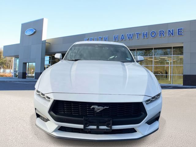 Certified 2025 Ford Mustang Coupe RWD image 2
