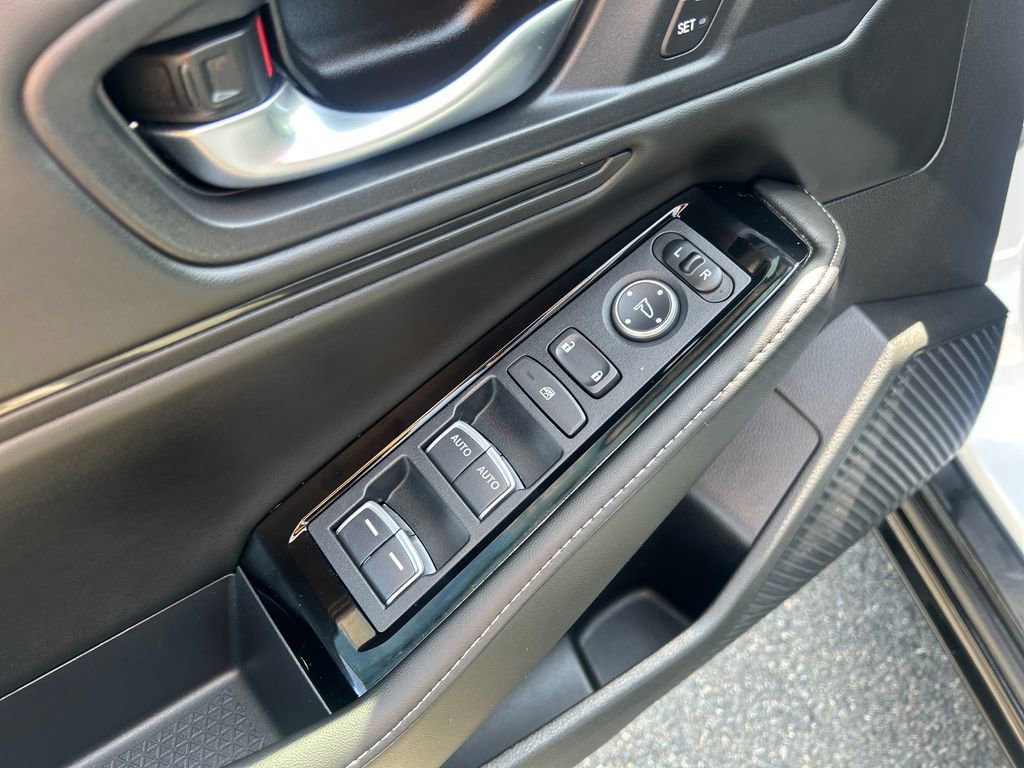 Used 2023 Honda Accord Touring image 19