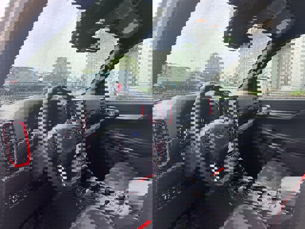 Certified 2025 Ford Ranger Raptor AWD/4WD image 9