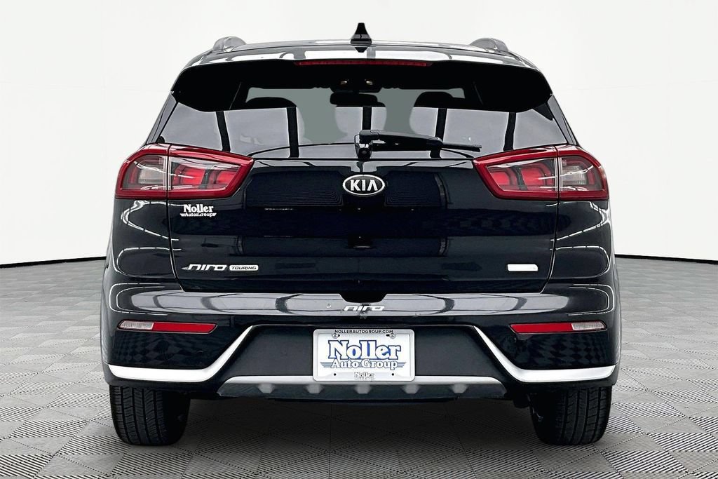 Used 2017 Kia Niro FWD image 4