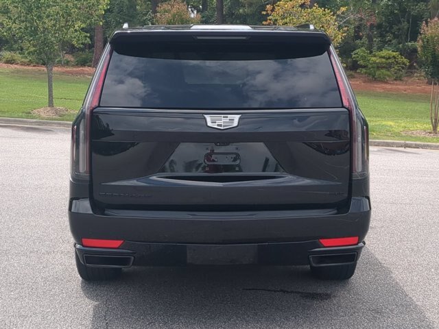 Used 2024 Cadillac Escalade ESV Sport Platinum w/ LPO, ONYX Package AWD/4WD image 5