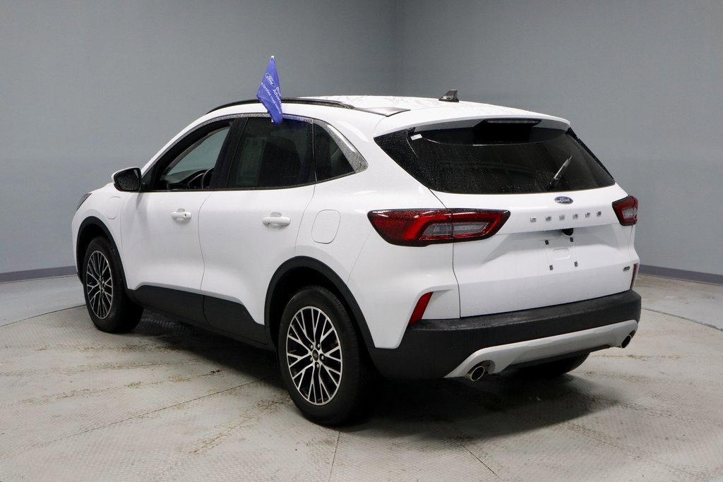 Certified 2023 Ford Escape SE image 3