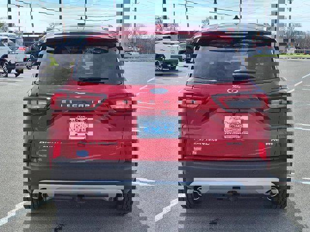 Certified 2023 Ford Escape Platinum w/ Premium Technology Package image 4