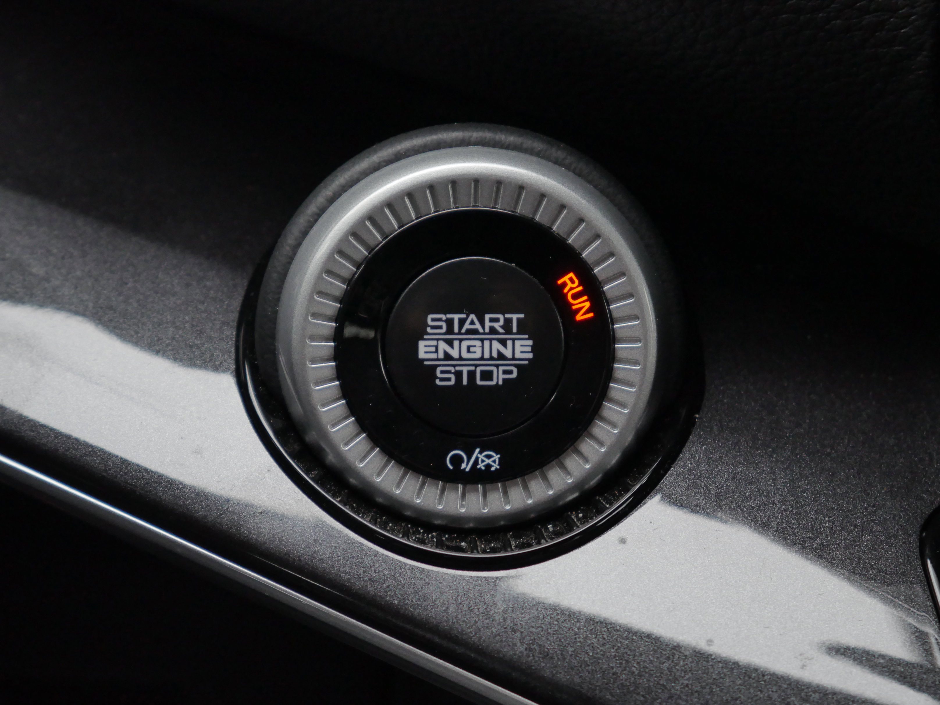 Used 2024 Jeep Wagoneer 4WD image 14