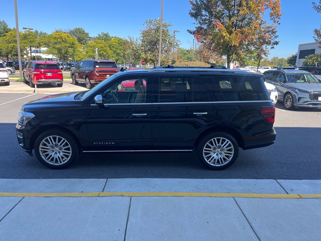 Certified 2023 Ford Expedition Platinum AWD/4WD image 6
