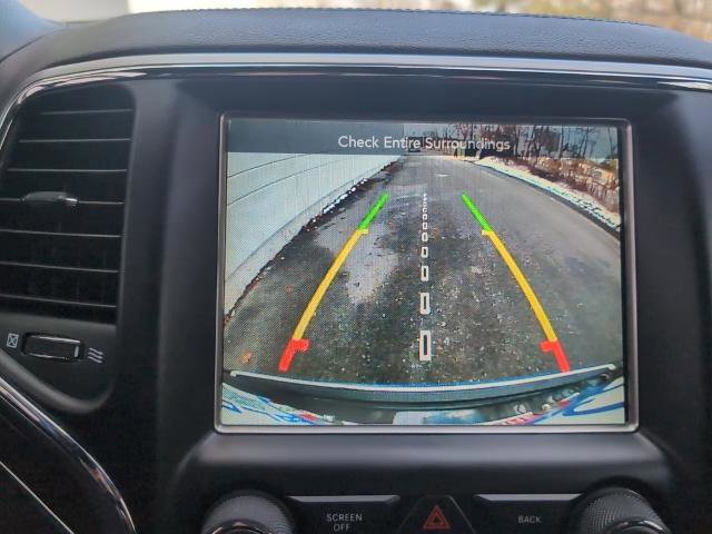 Used 2017 Jeep Grand Cherokee Overland image 31