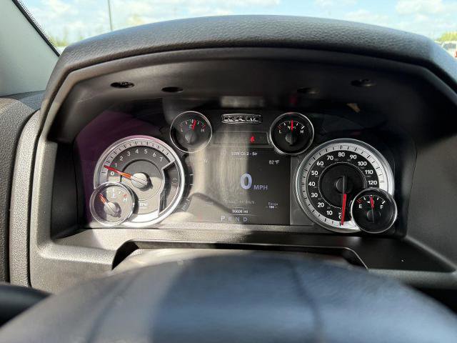 Used 2022 RAM 1500 Classic SLT w/ Electronics Group image 16