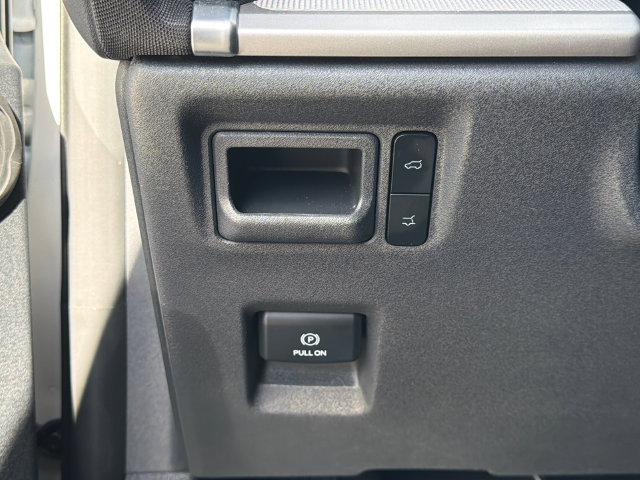 Certified 2025 Ford Expedition Max Active RWD image 37