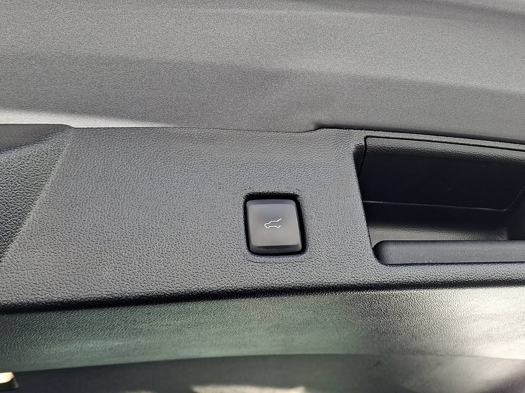 Certified 2022 Ford Escape SE w/ Convenience Package AWD/4WD image 30