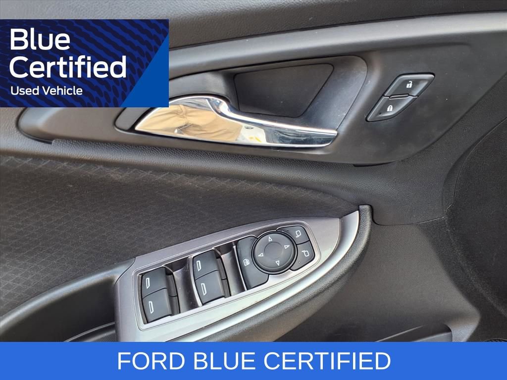 Used 2022 Chevrolet Malibu LS image 24