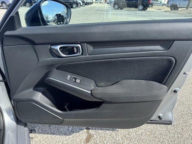 Used 2025 Honda Civic Sport image 29