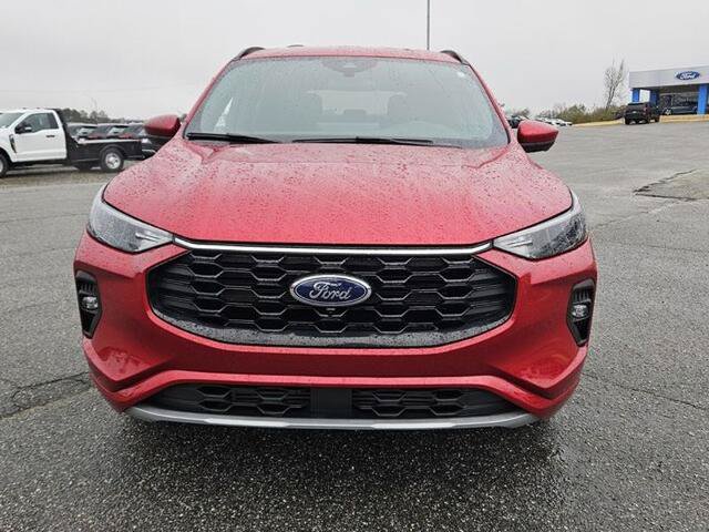 Certified 2023 Ford Escape ST-Line Select w/ Tech Pack #2 AWD/4WD image 2