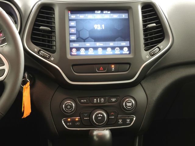 Used 2022 Jeep Cherokee Latitude image 21