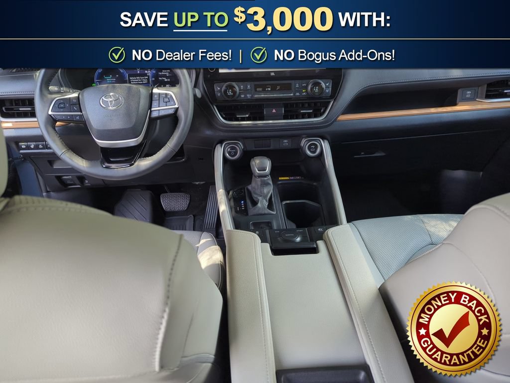 Used 2024 Toyota Grand Highlander AWD Hybrid image 17