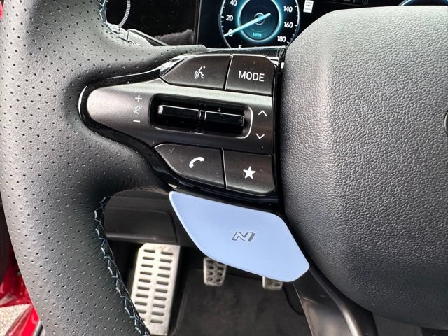 Used 2025 Hyundai Elantra N FWD image 29