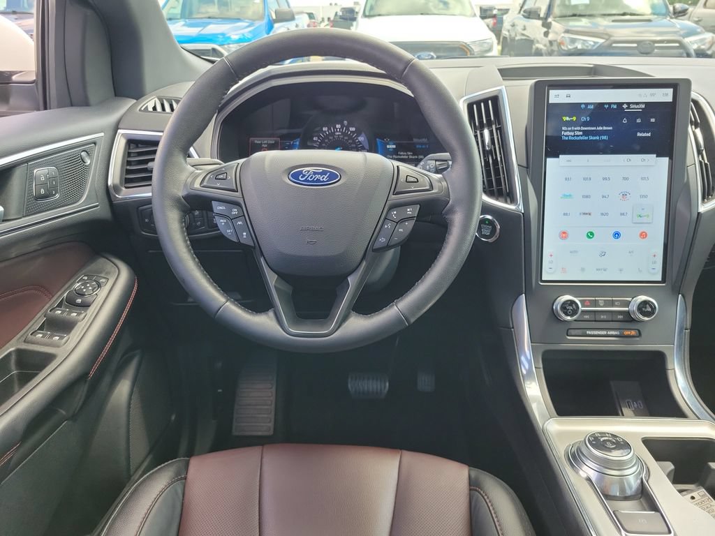Certified 2022 Ford Edge Titanium w/ Equipment Group 301A AWD/4WD image 12